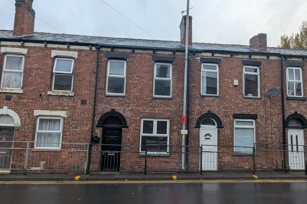 Warrington Road, Wigan, WN2