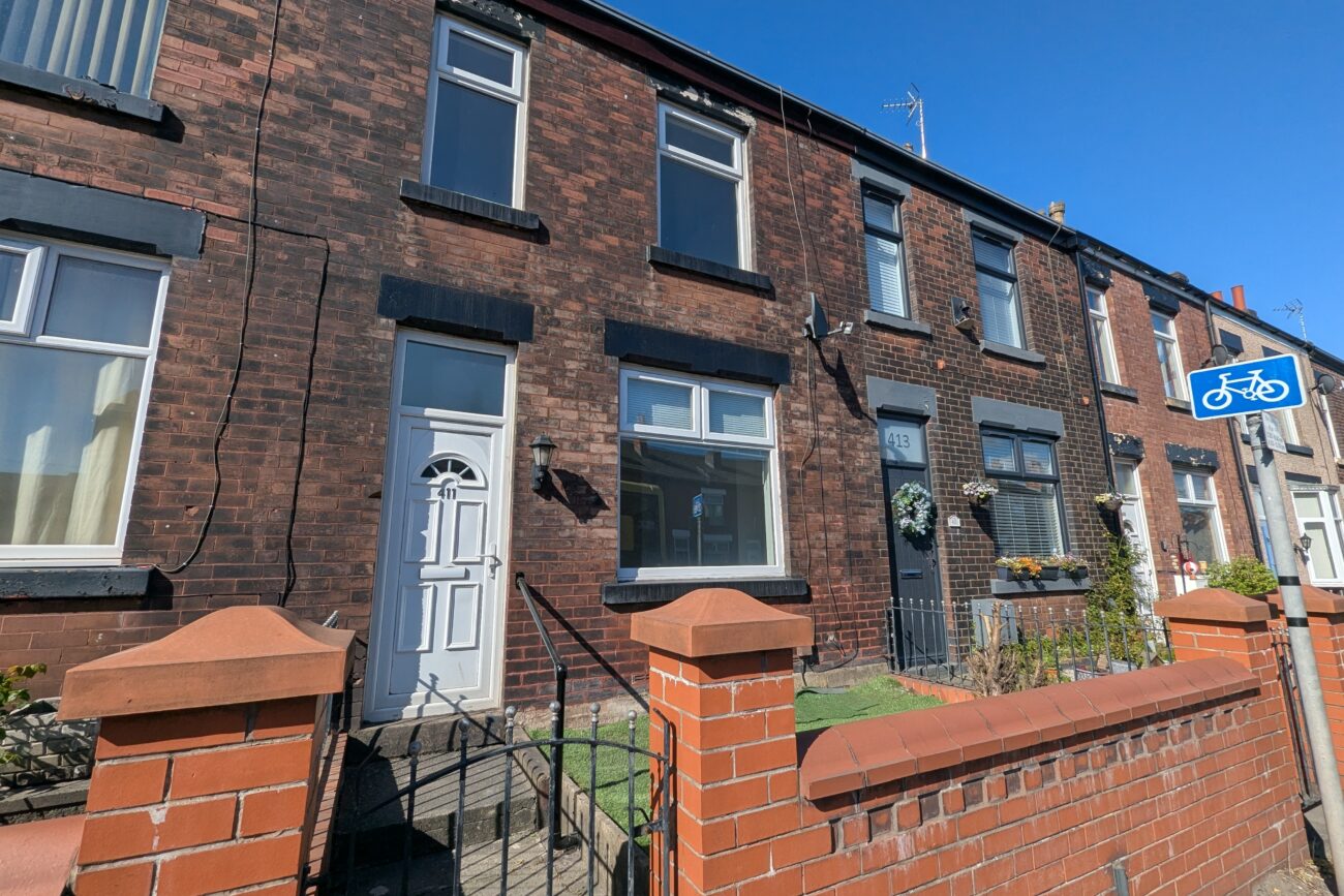 411 Bury Road, Bolton, BL2 5DE