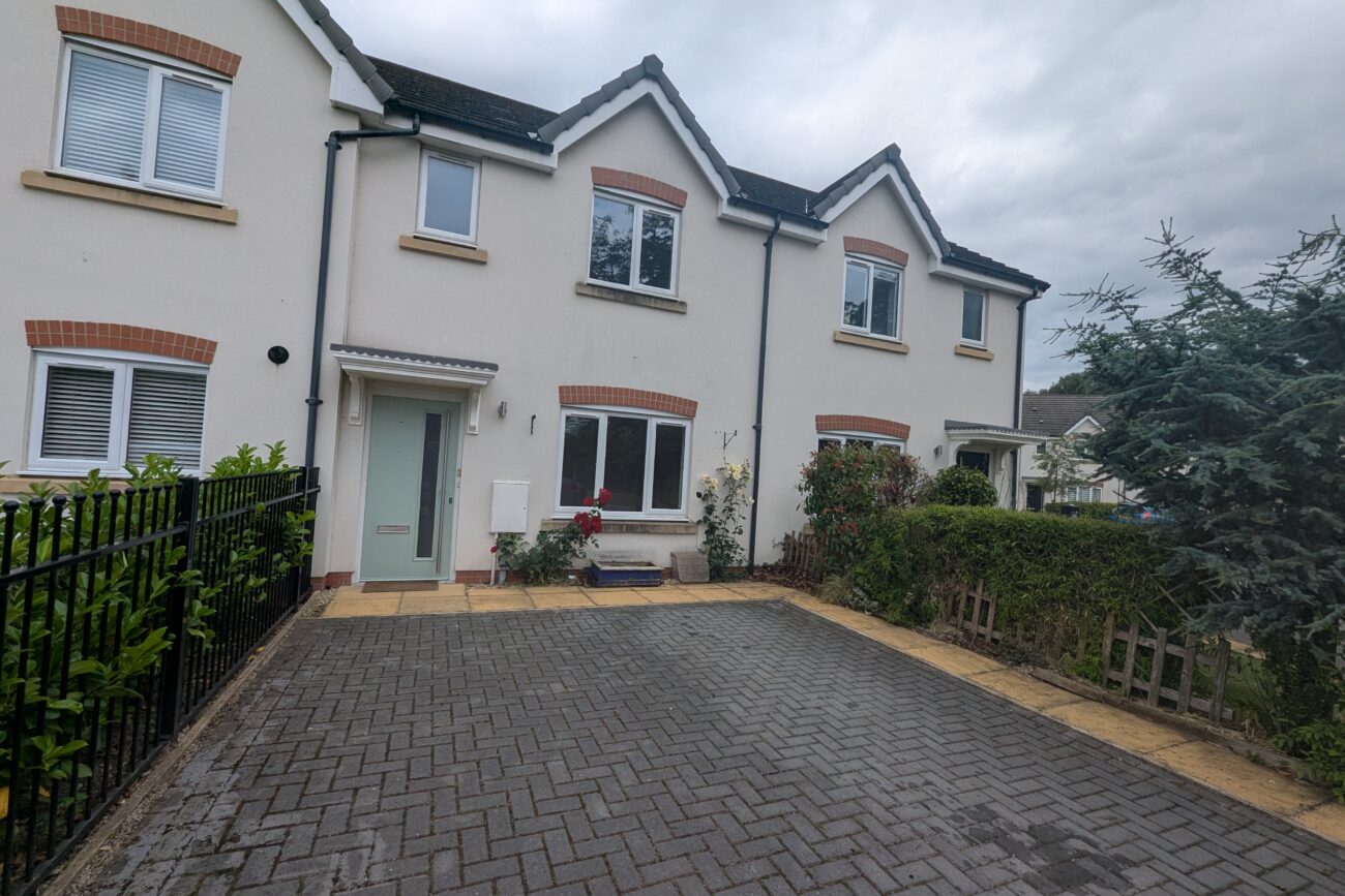 Glazebrook Meadows, Warrington, WA3 5FQ